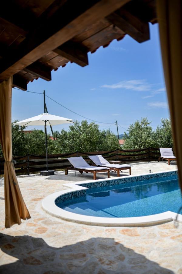 Wonderful House Bruno With Heated Pool Villa *